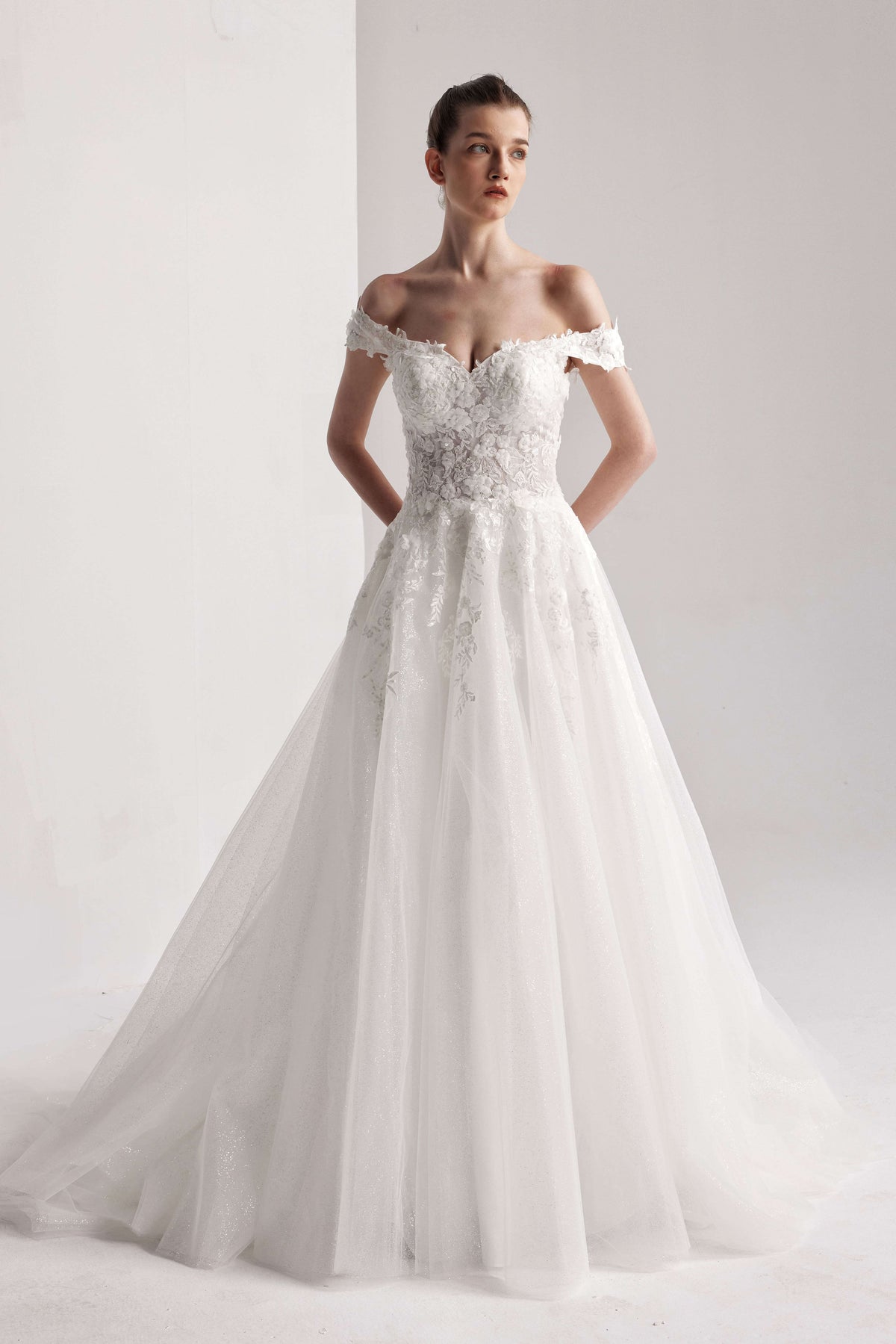 How Far in Advance Should You Order a Wedding Dress?