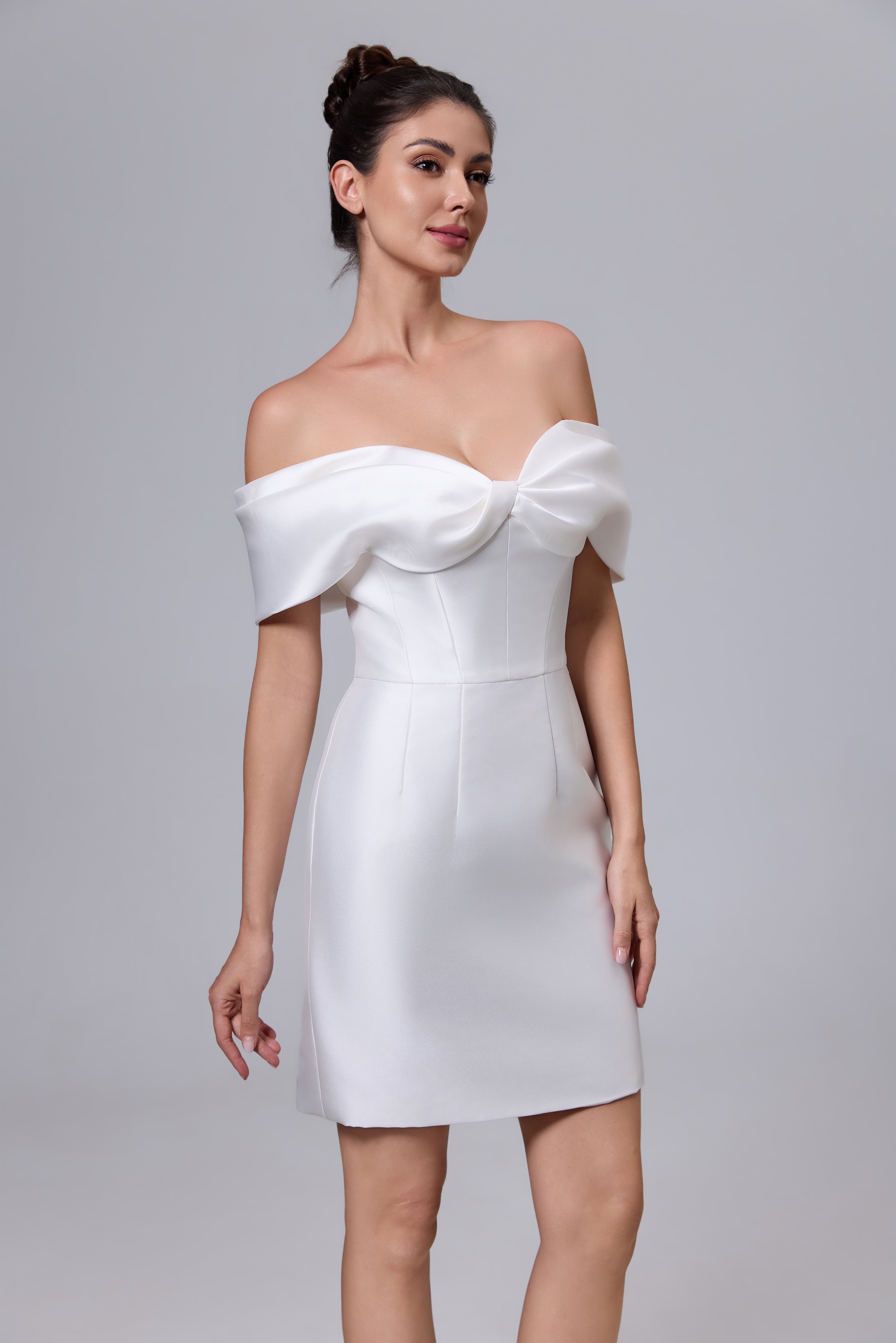 SATIN SEXY BRIDAL GOWN WITH DETACHABLE TRAIN LVB2532
