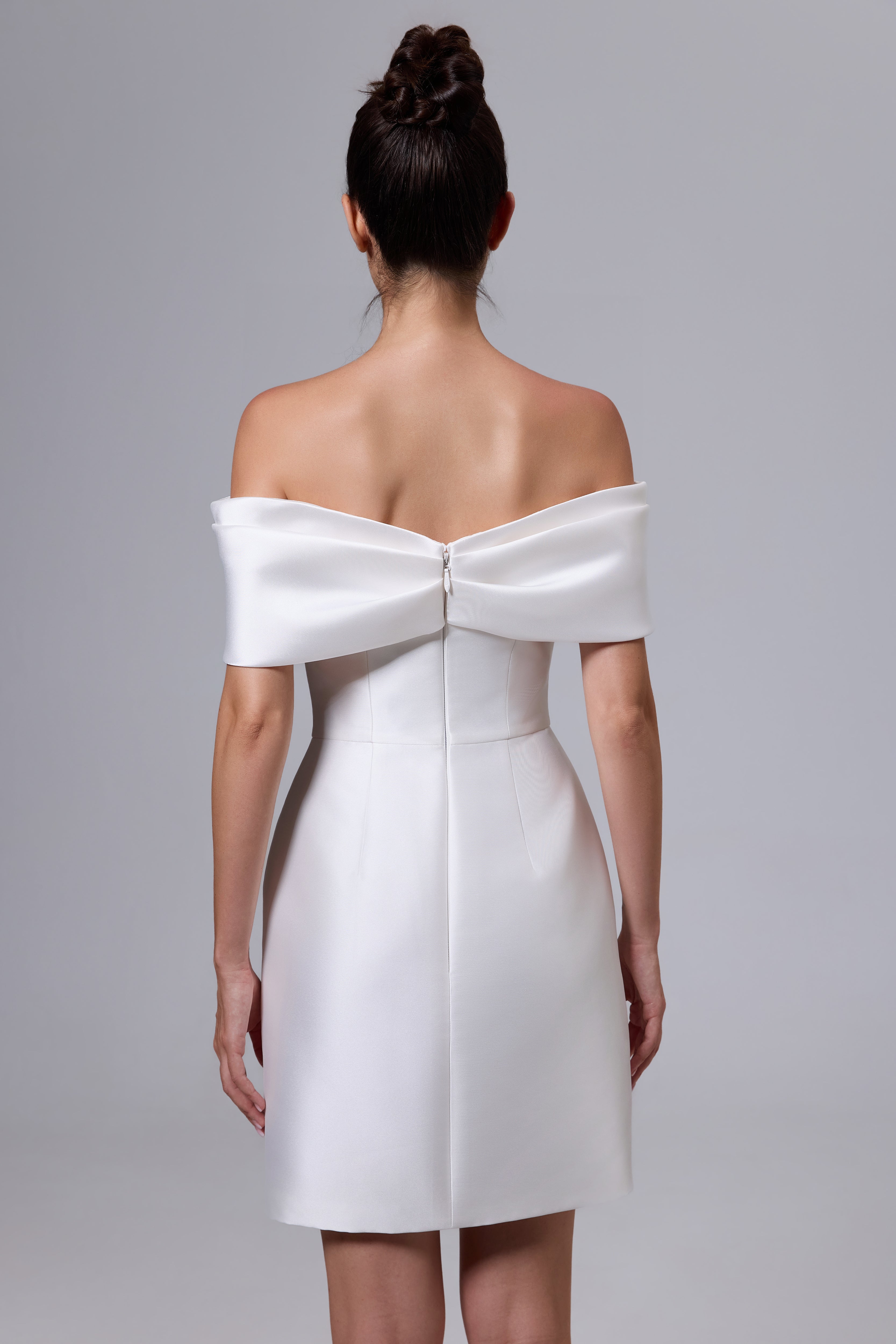 SATIN SEXY BRIDAL GOWN WITH DETACHABLE TRAIN LVB2532