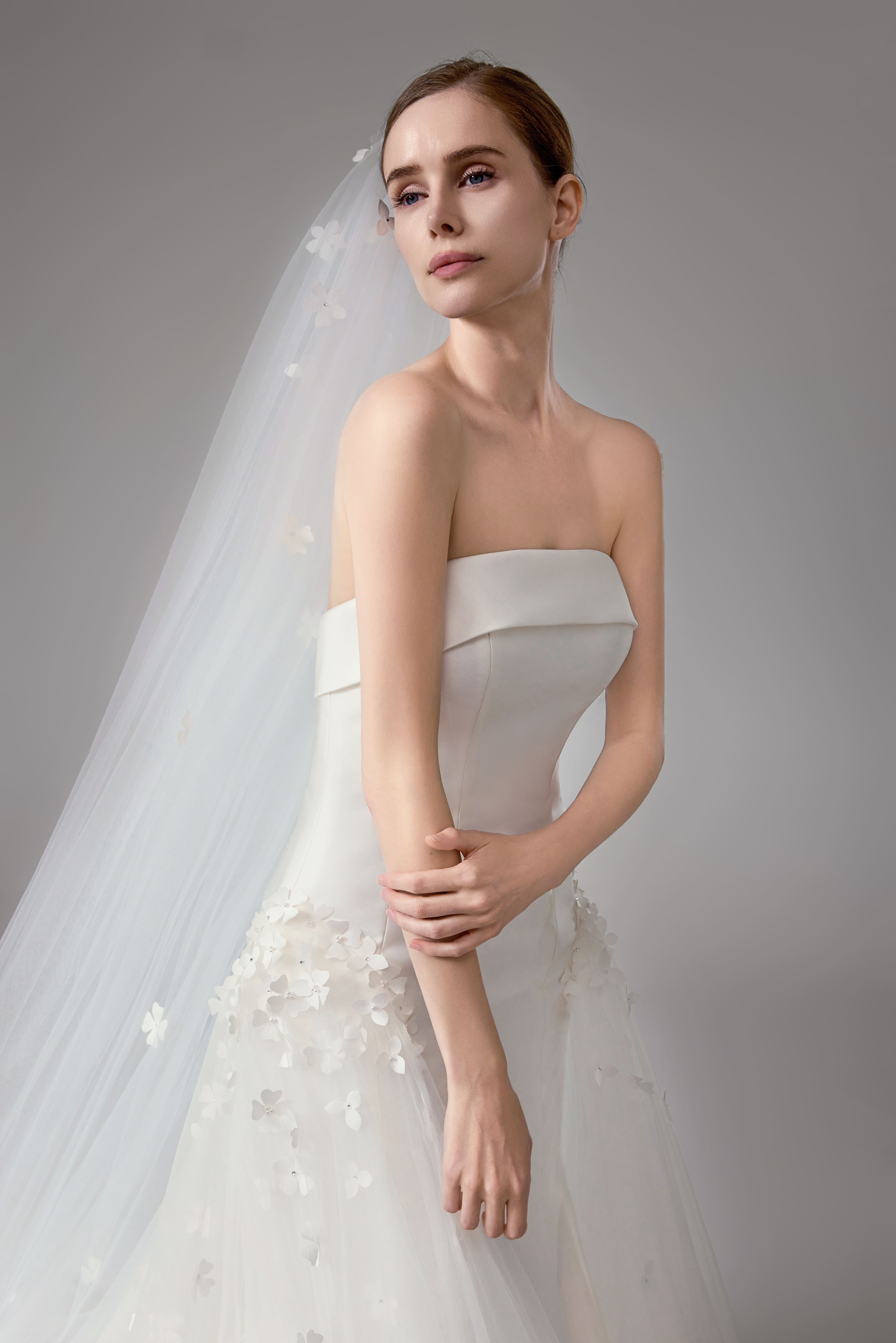 Satin Wedding Dress with Detachable Sleeves + Veil All-in-One Package LVB2420