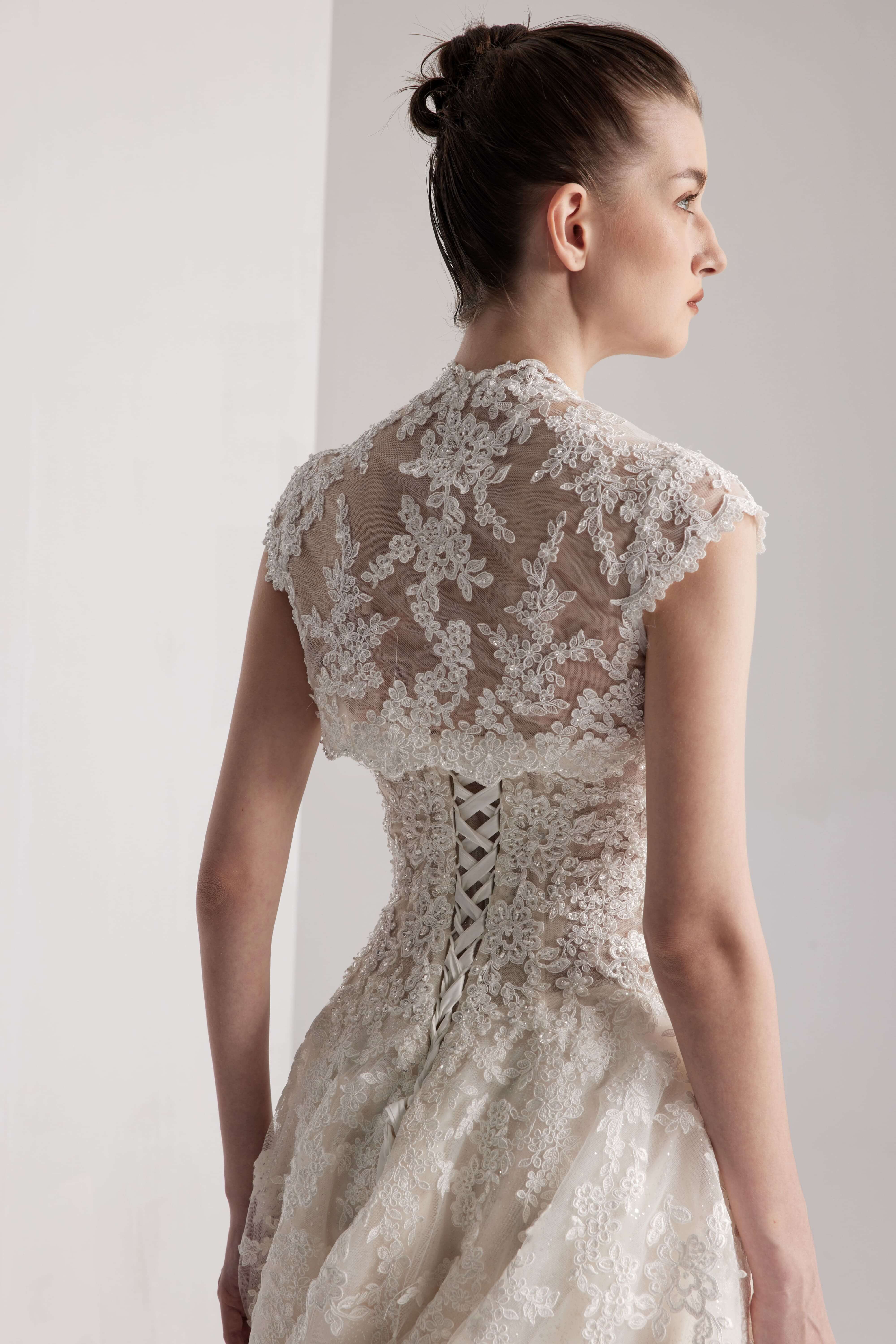 Princess beaded lace bridal dress with a classic sweetheart neckline with Bolero LVB2411