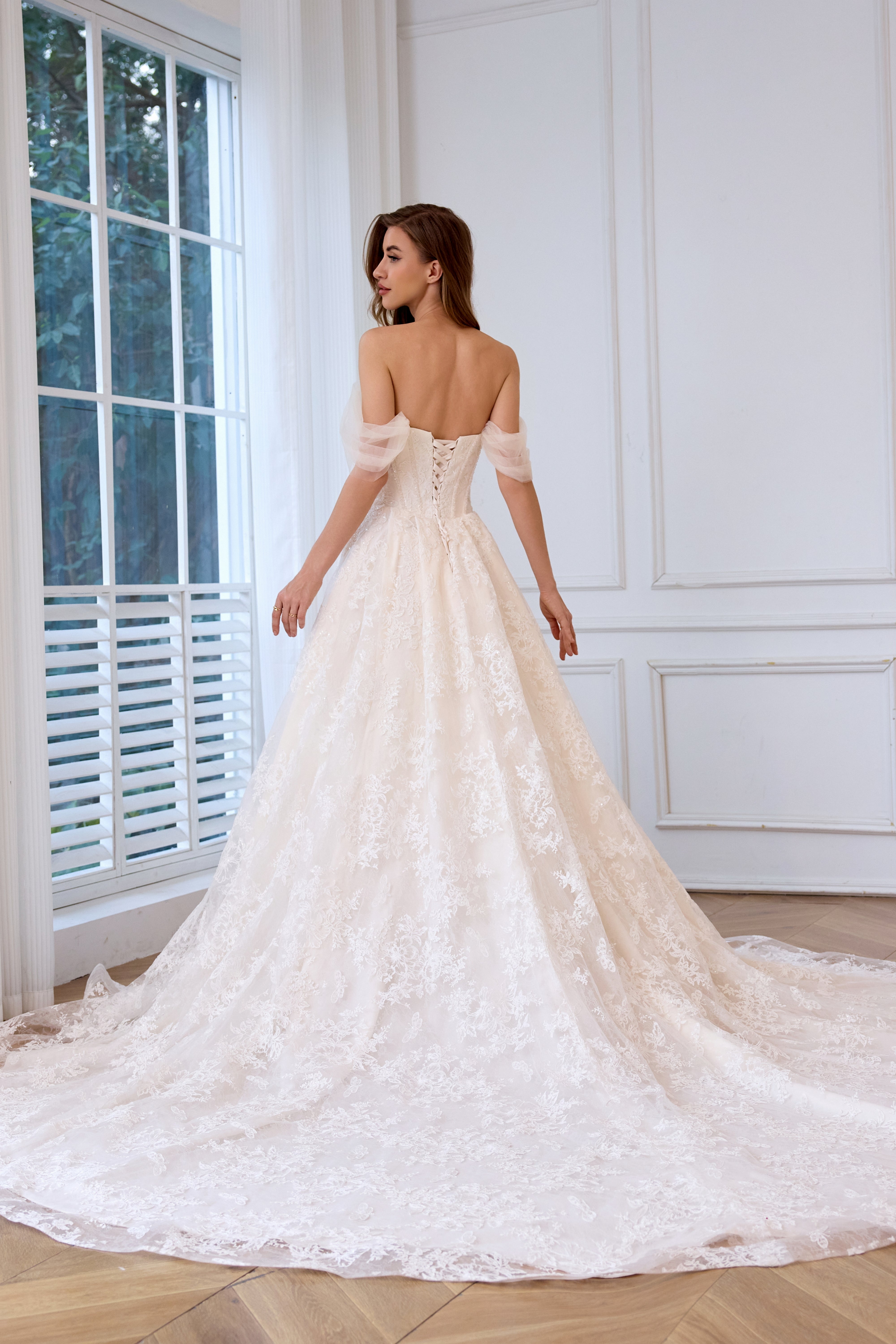 Elegant lace Sparkly beaded ball gown bridal dress with Detachable Off-The-Shoulder-Sleeves, back tie-up LVB2624