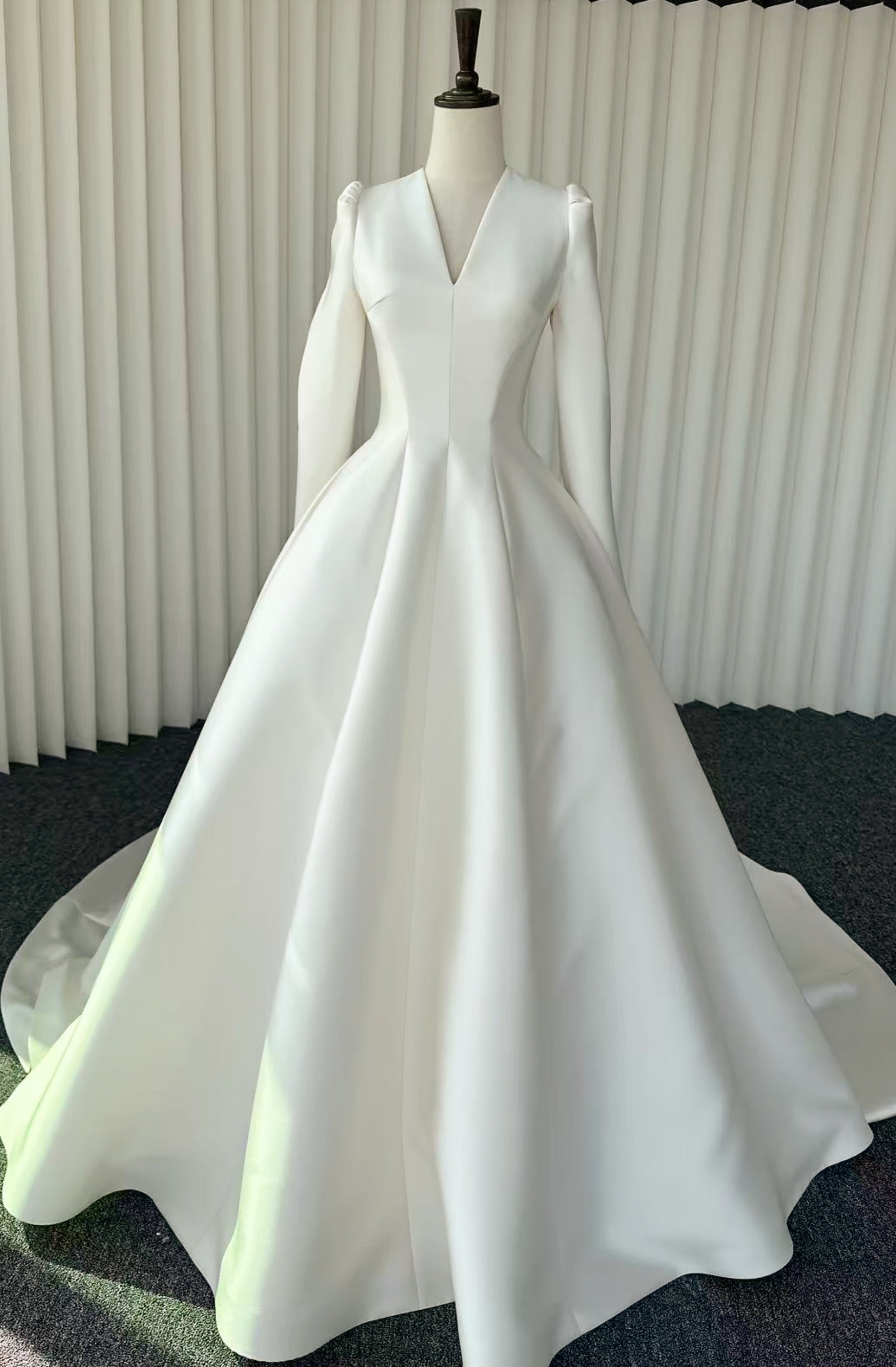 Satin Wedding Dress LVB2704