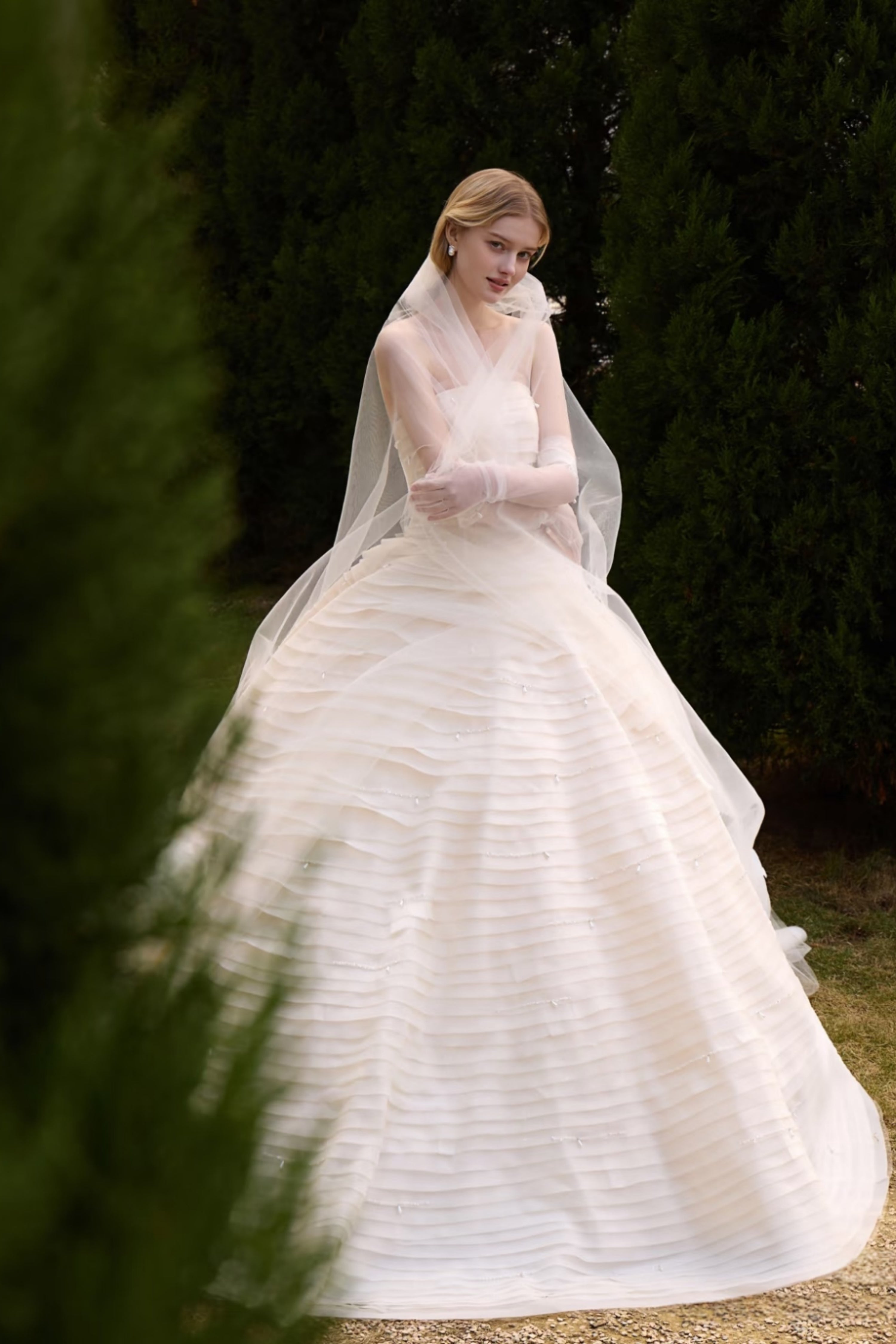 wedding dress LVB2734