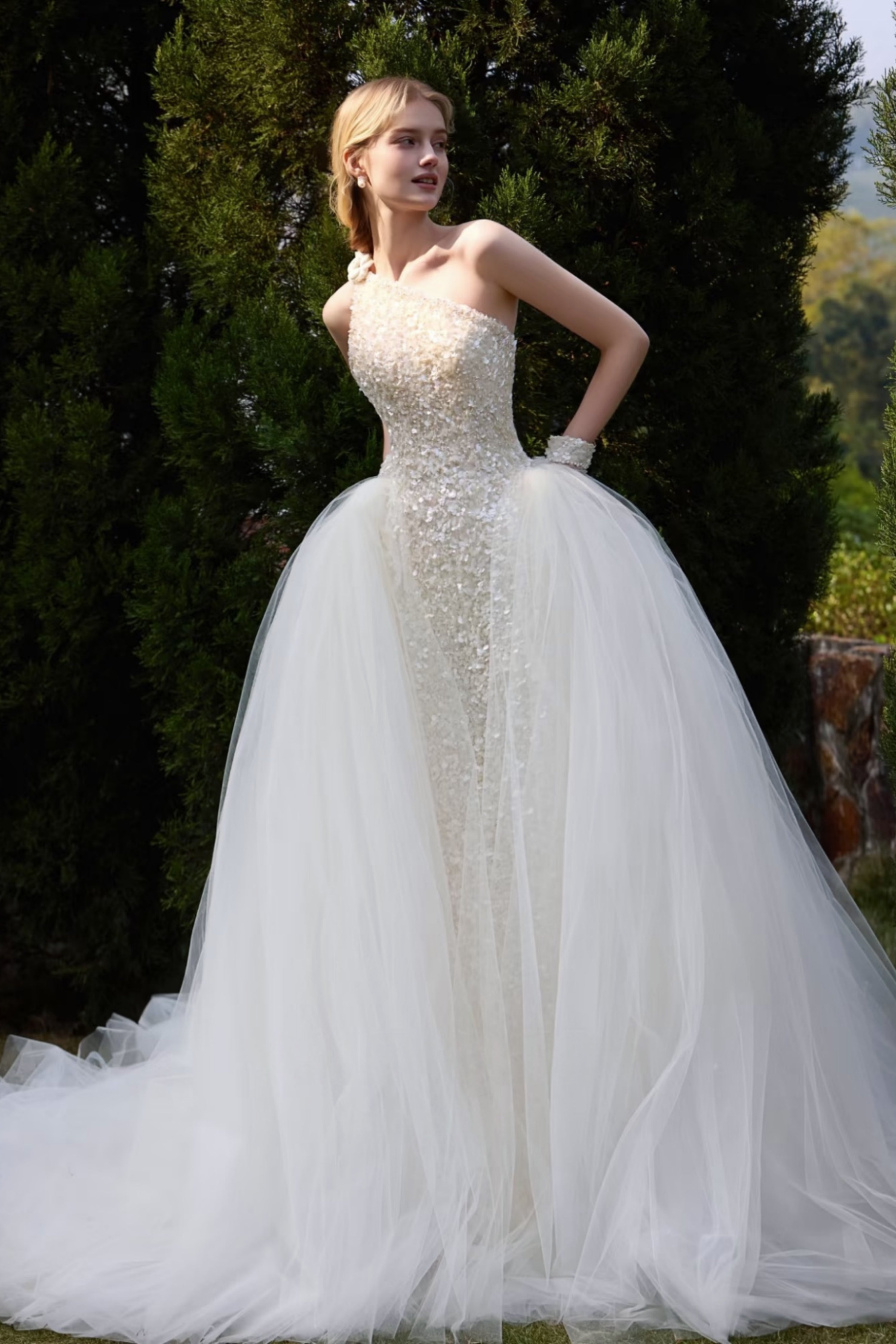wedding dress LVB2735