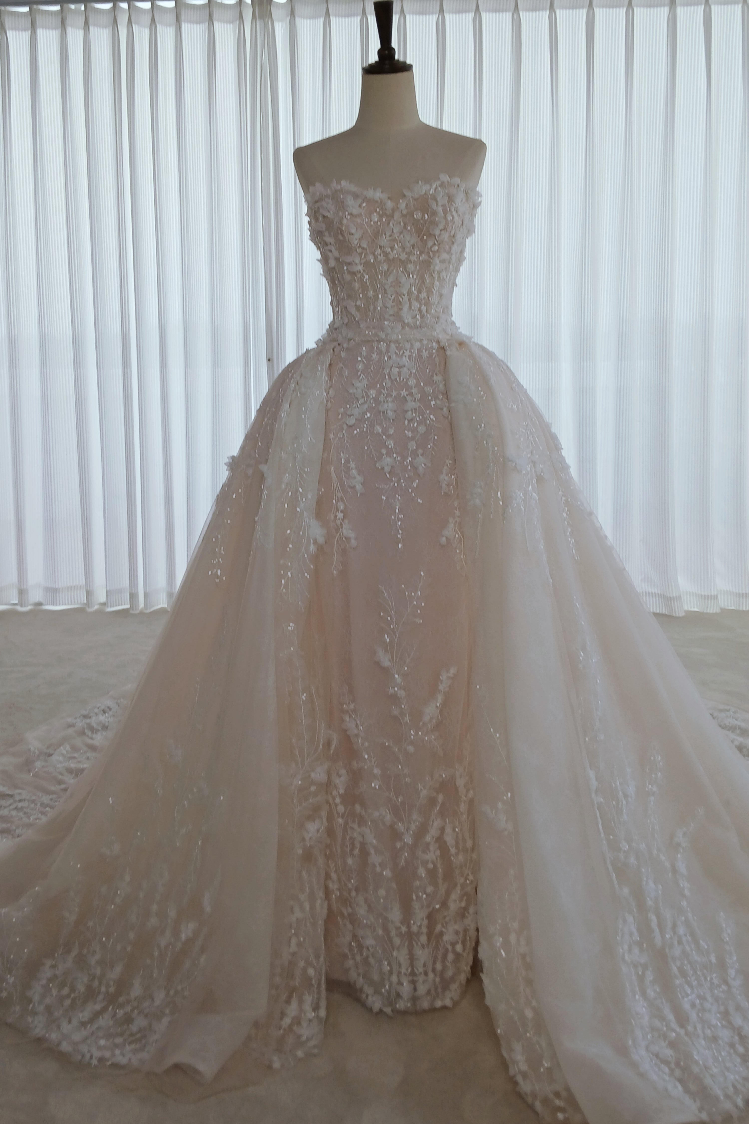 Seraphina- mermaid wedding dress LVB2755