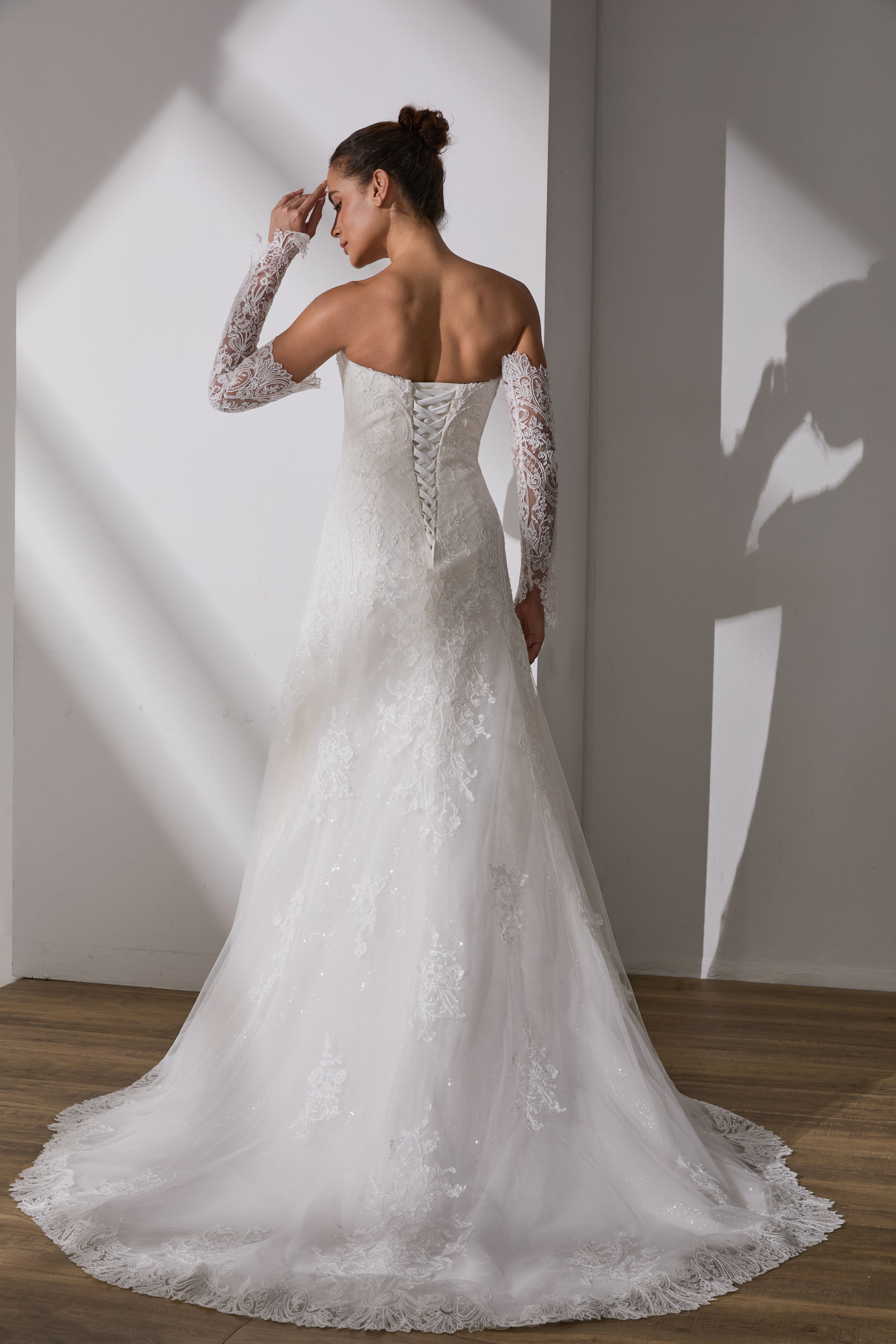 Wedding Dress with Veil + Gloves | All-in-One Package LVB2701