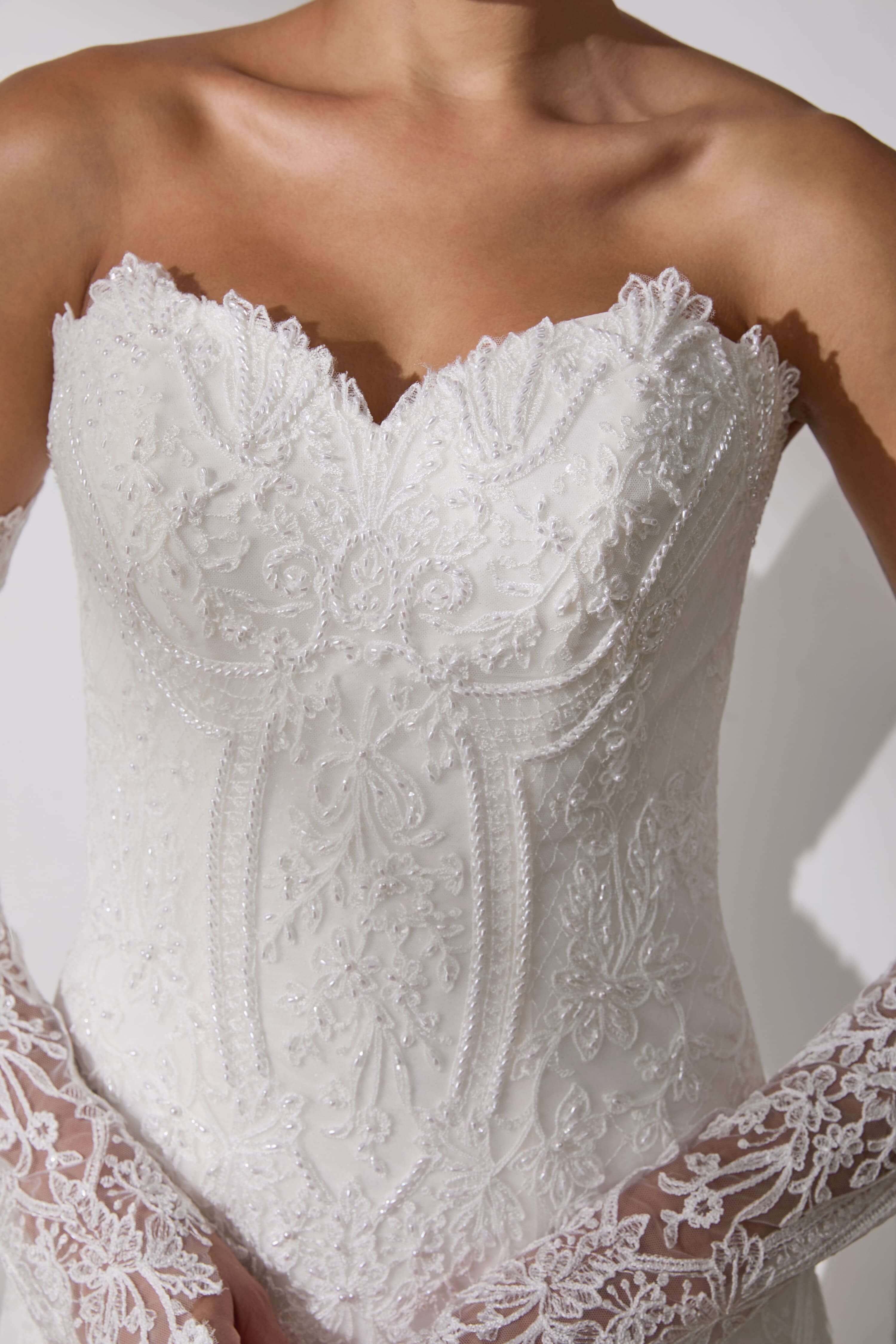 Satin Wedding Dress with Veil and Gloves All-in-One Set-AND Bride