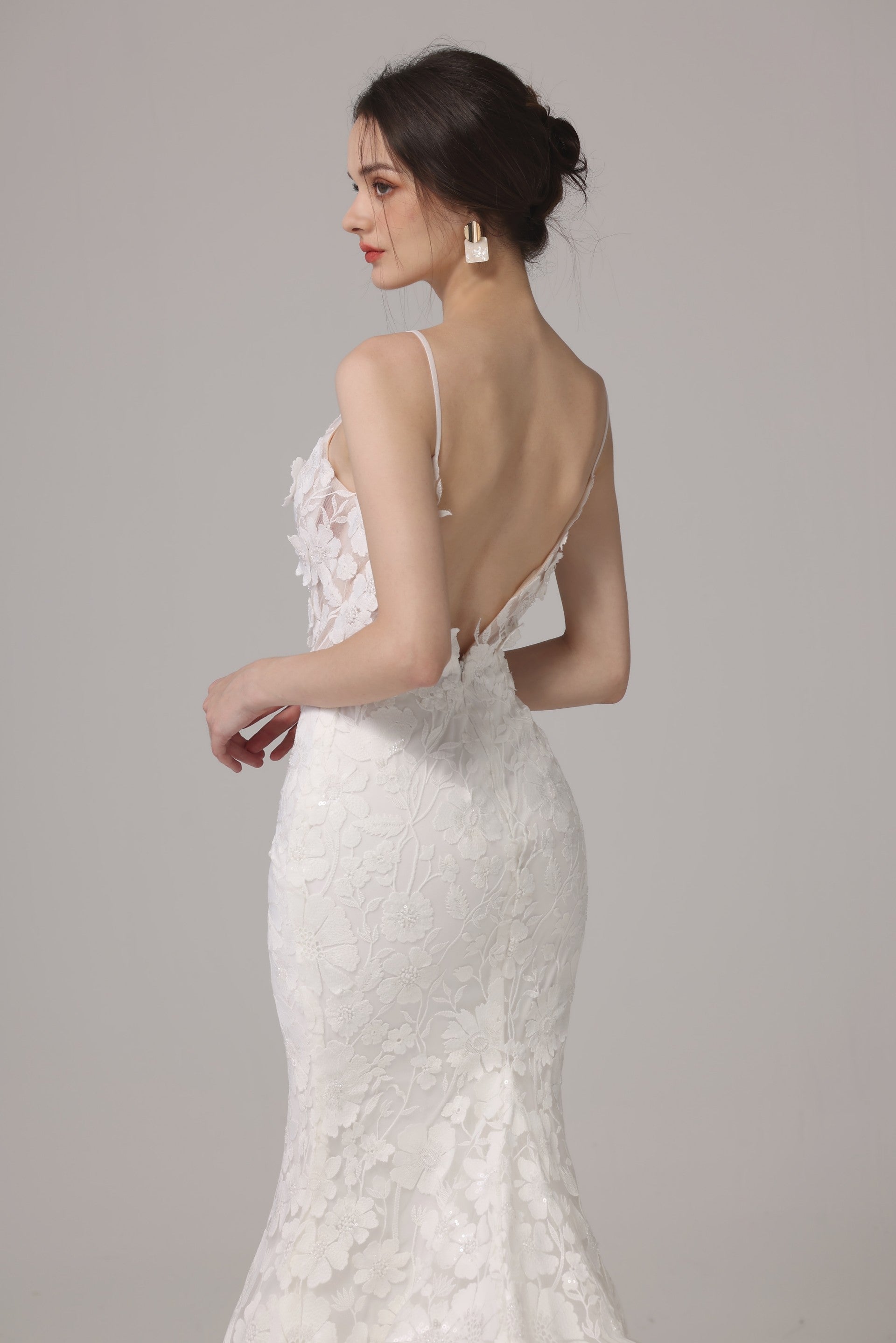 Sexy Backless Floral Lace Wedding Dress LVB2662