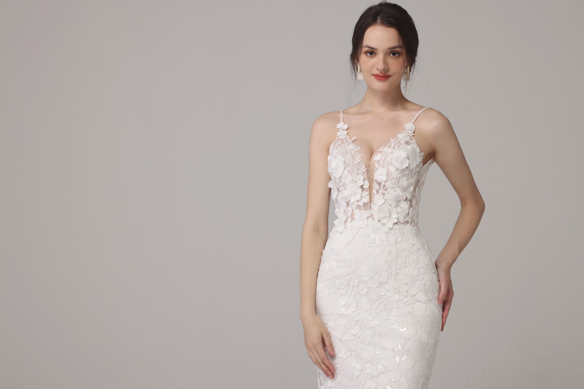 Sexy Backless Floral Lace Wedding Dress LVB2662