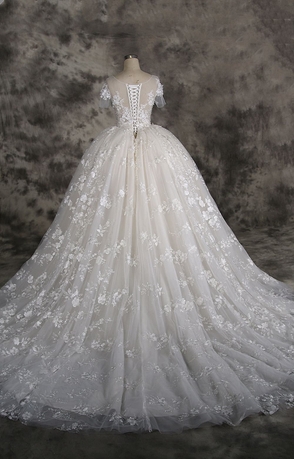 wedding dress / bridal gown 2024-fwd9890