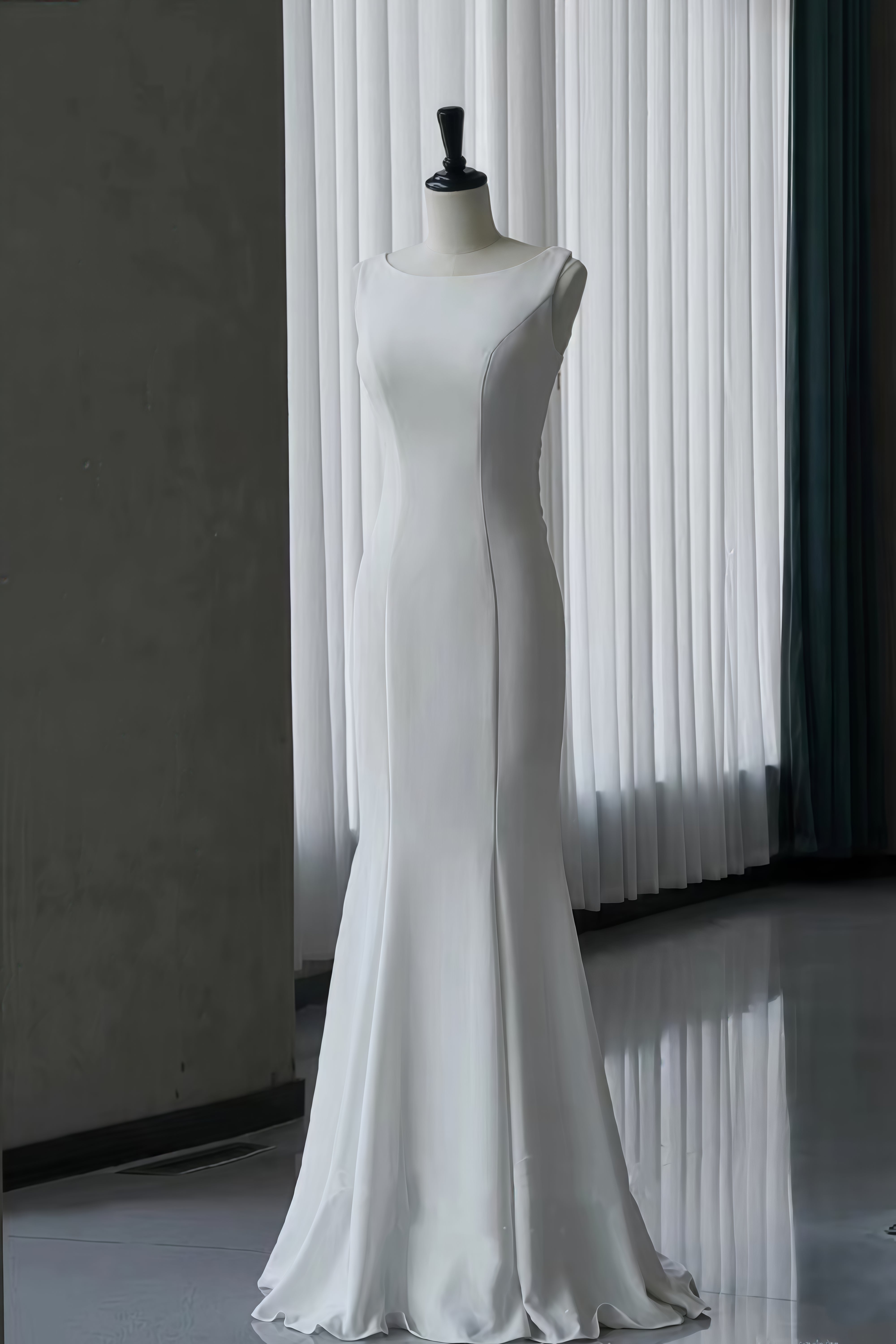 WEDDING DRESS LVB2656