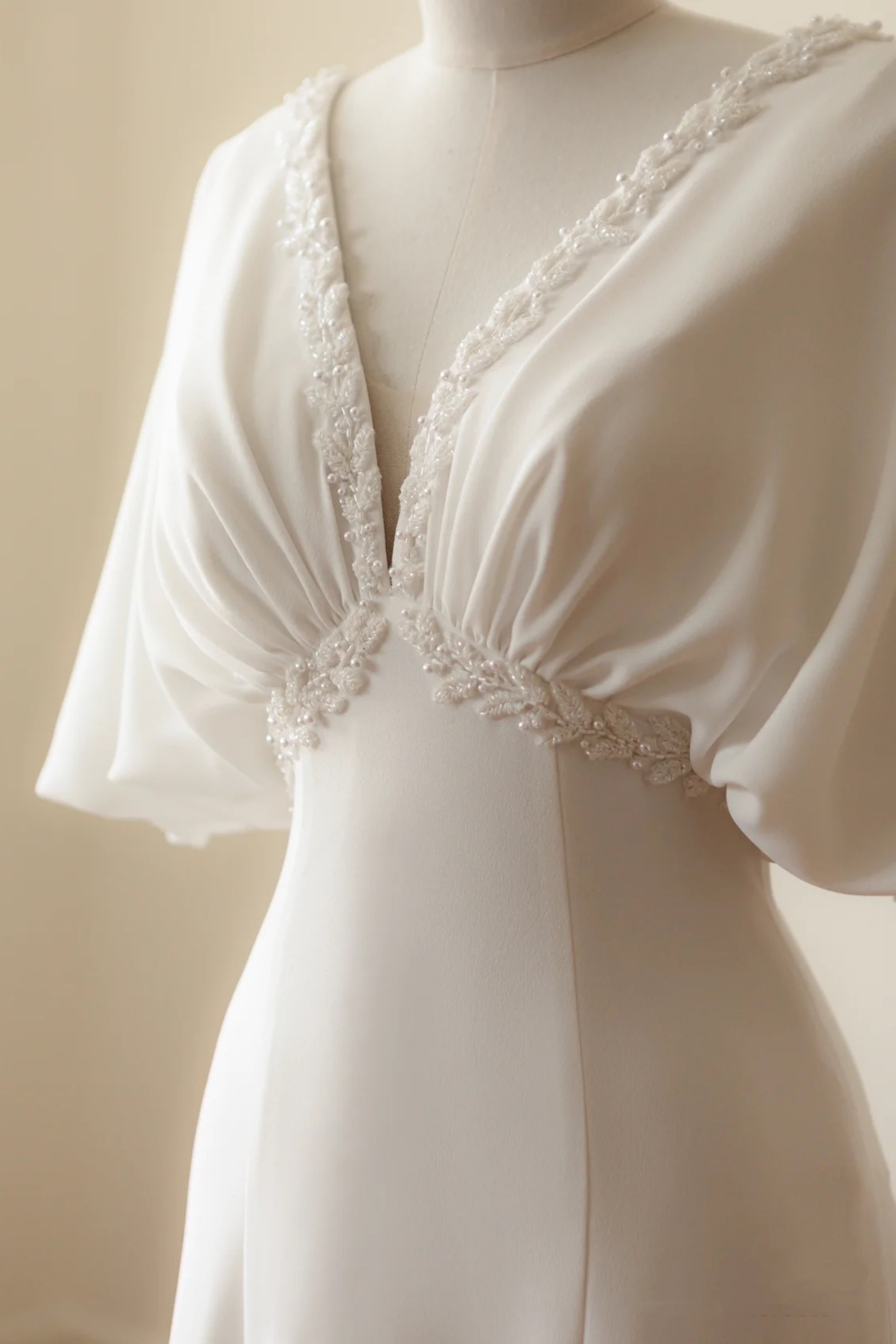 CHIFFON WEDDING DRESS LVB2600