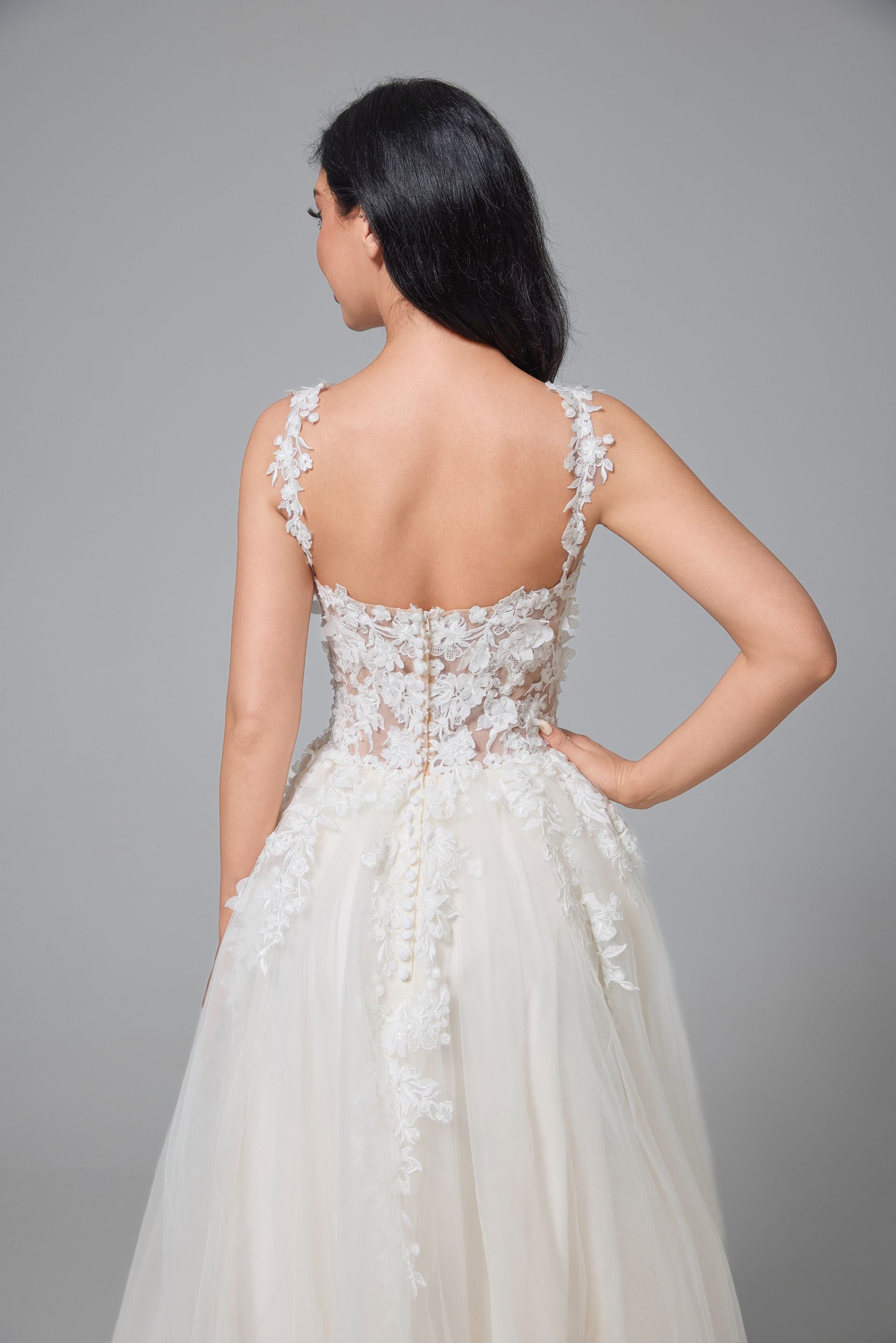 ROMANTIC FLORAL WEDDING DRESS LVB2518