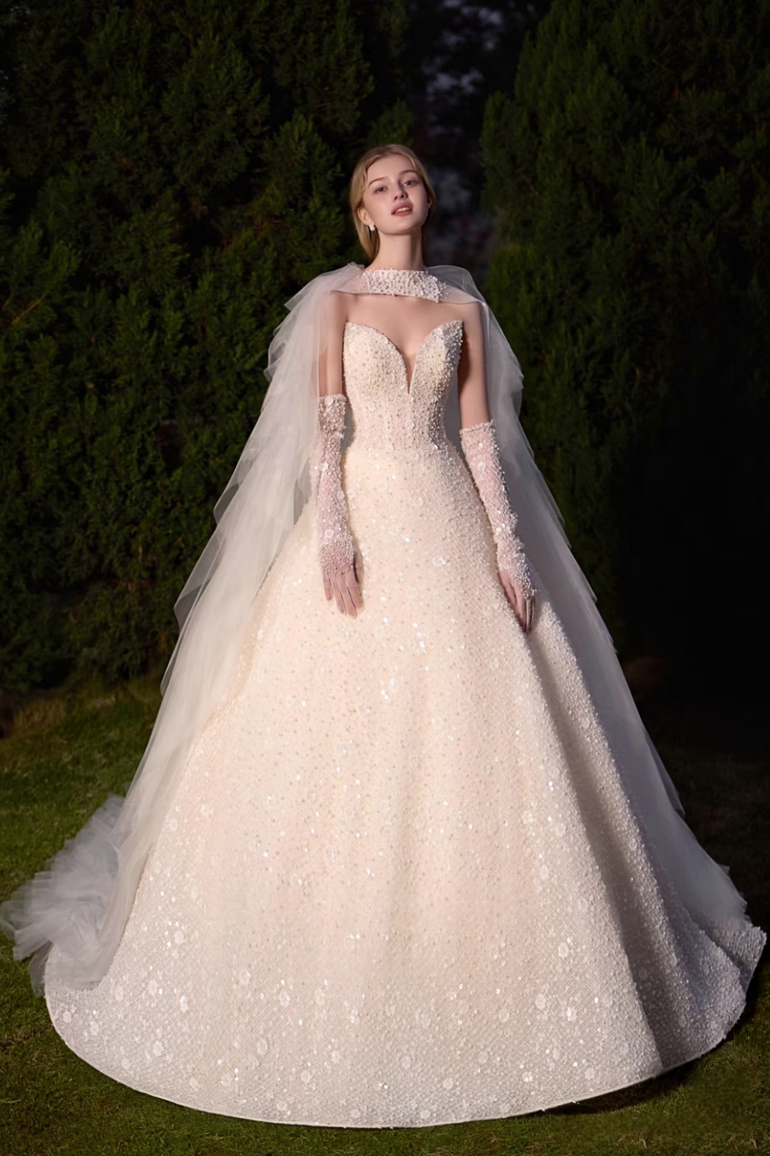 WEDDING DRESS LVB2729