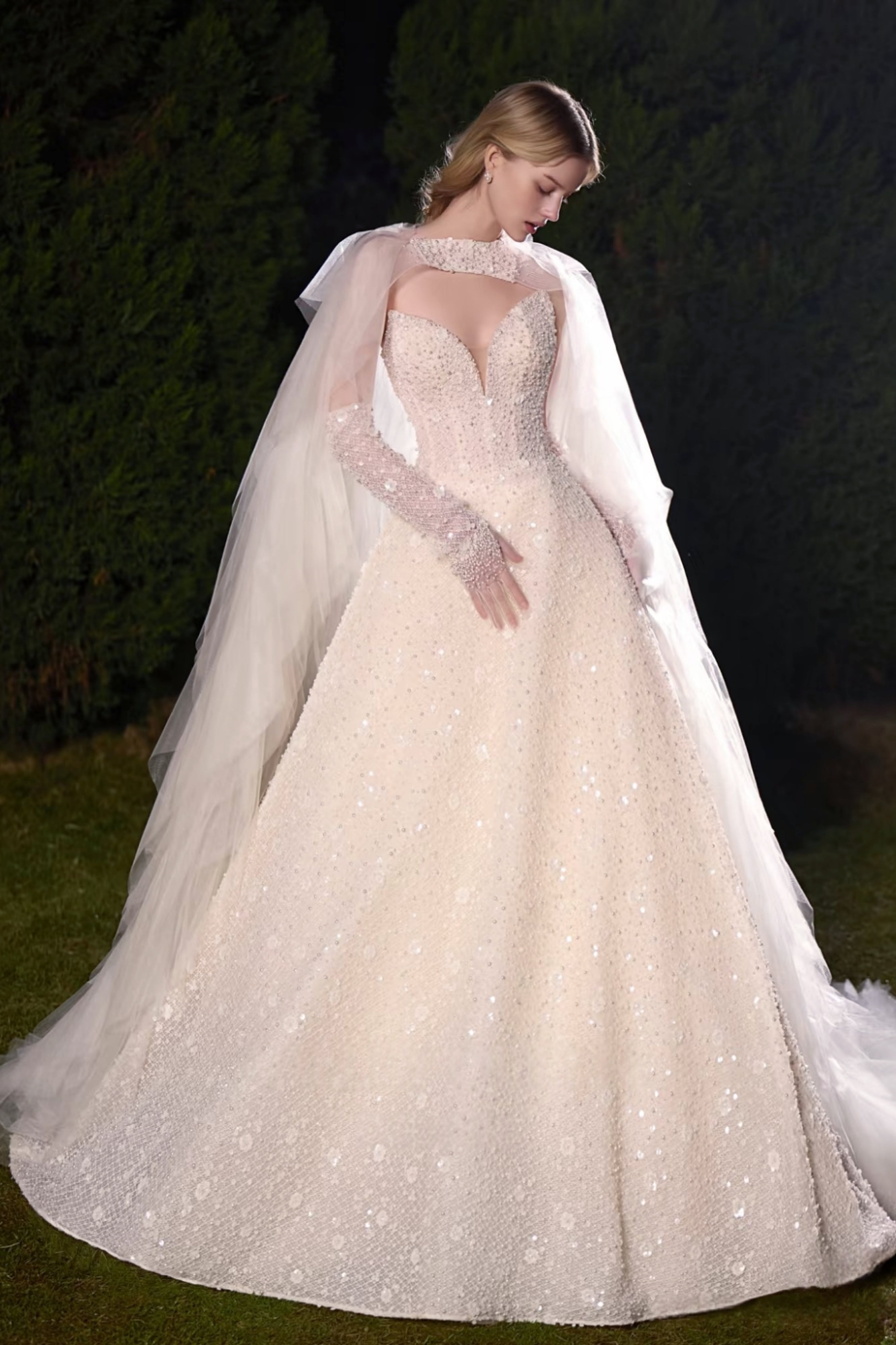 WEDDING DRESS LVB2729