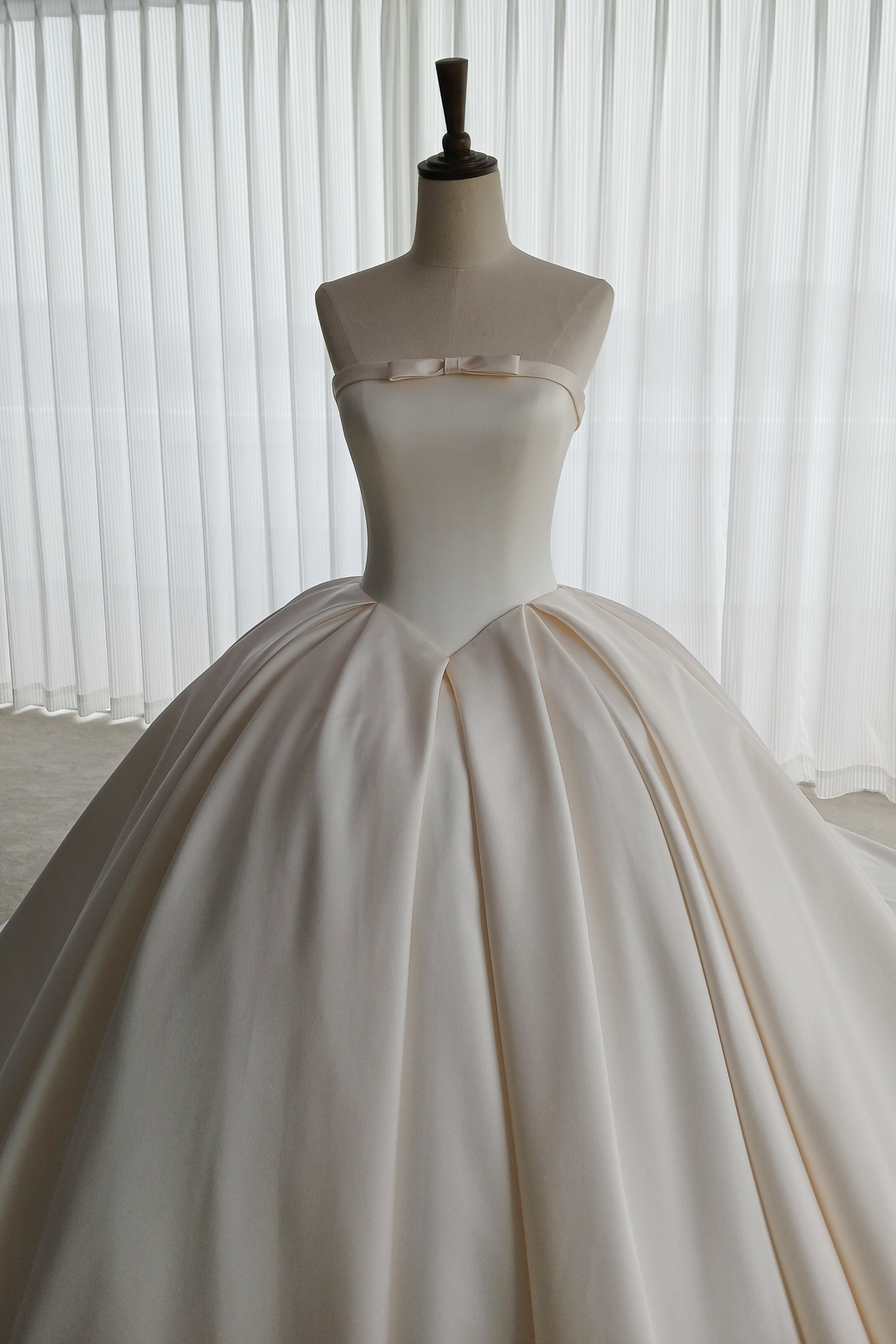 Satin ball gown wedding dress LVB2740