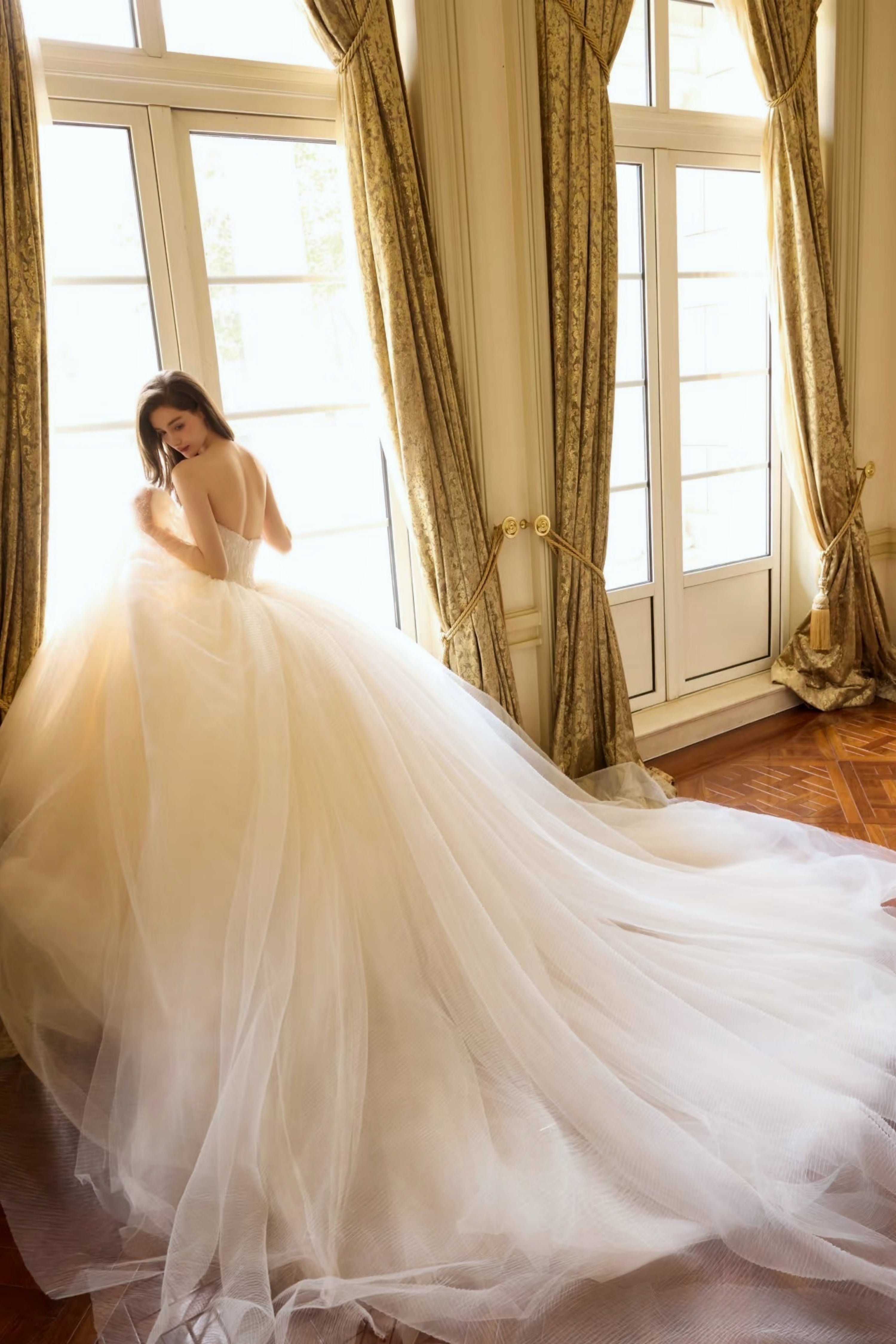 Wedding dress LVB2751