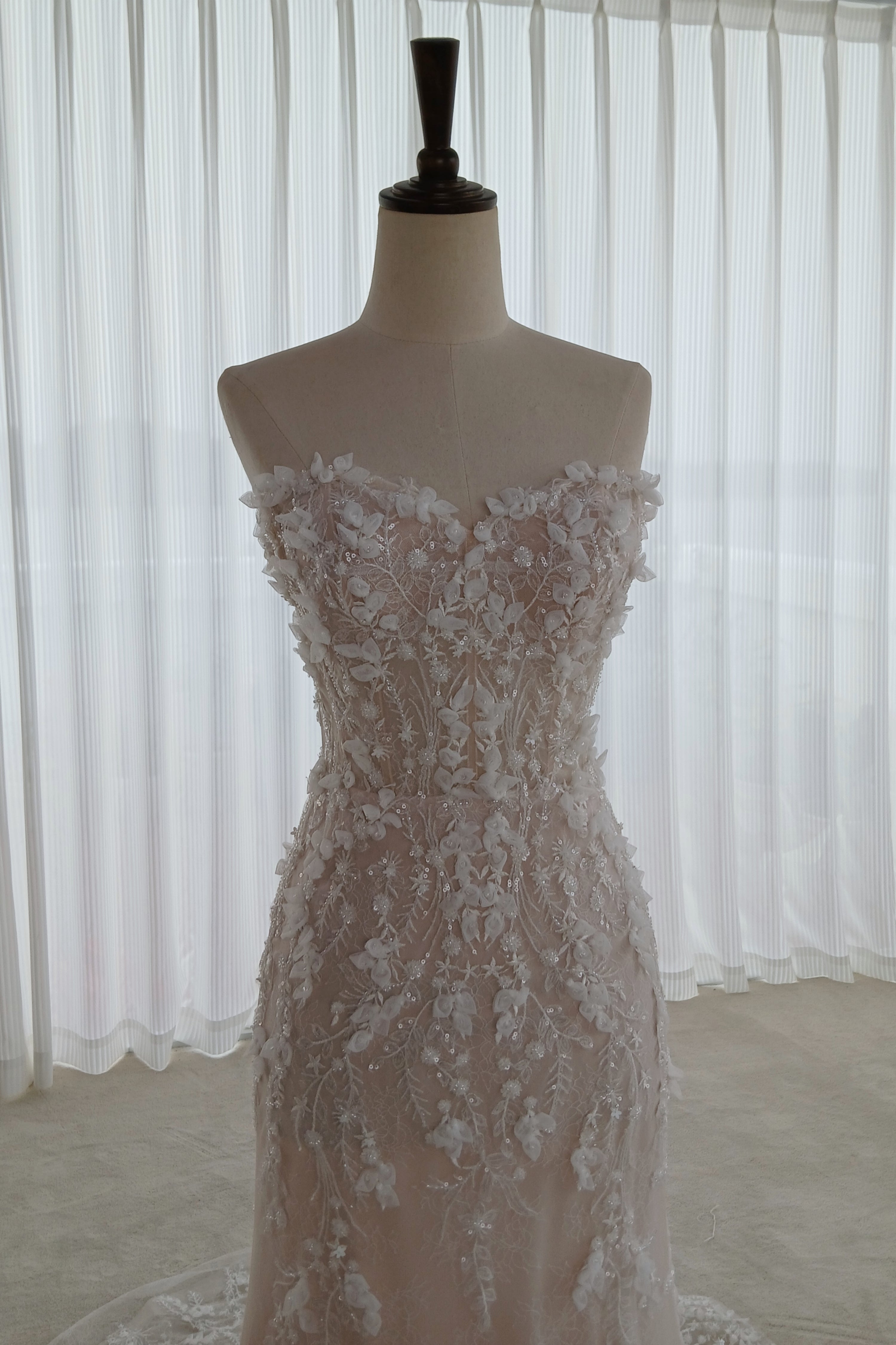 Seraphina- mermaid wedding dress LVB2755