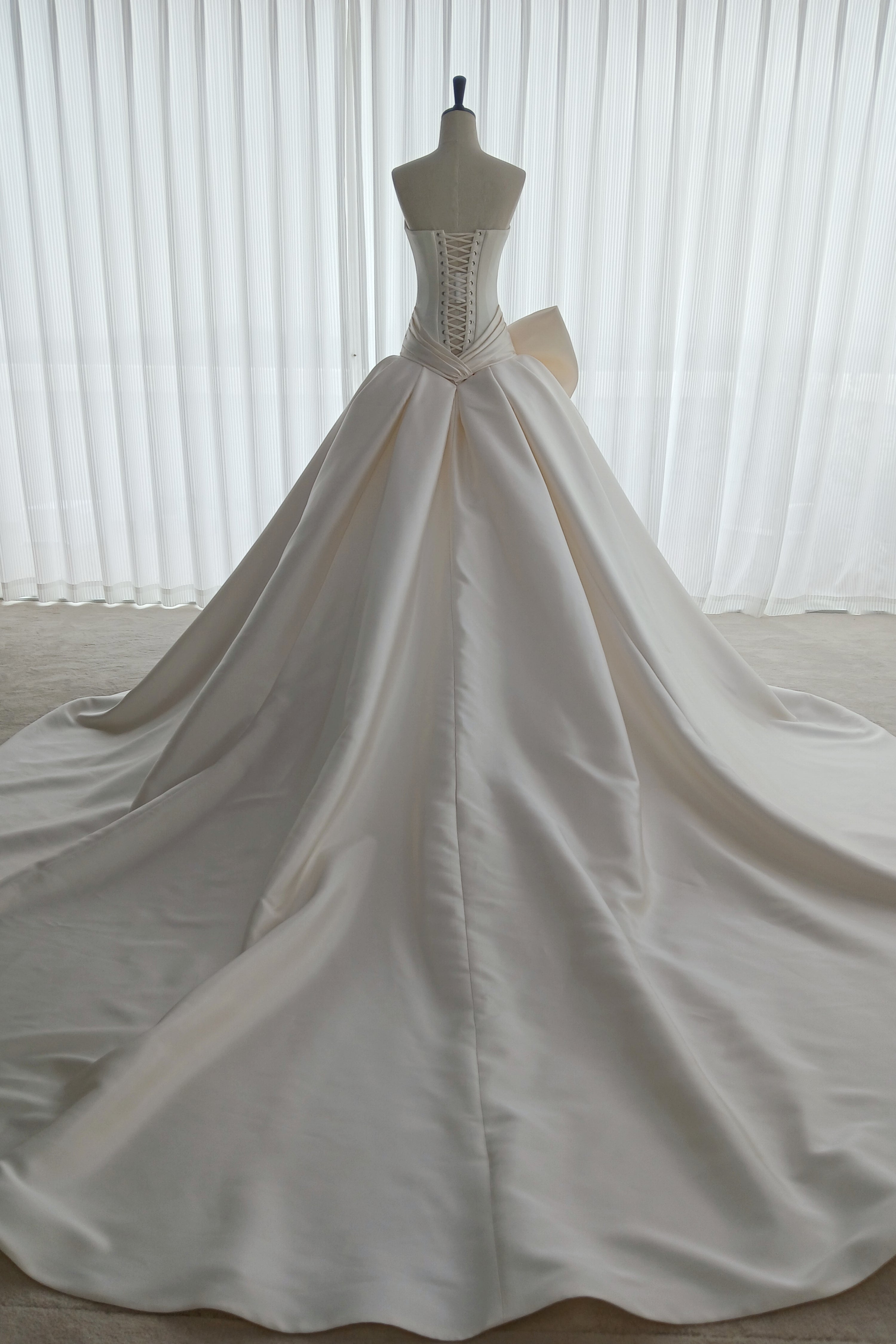 satin wedding dress LVB2756