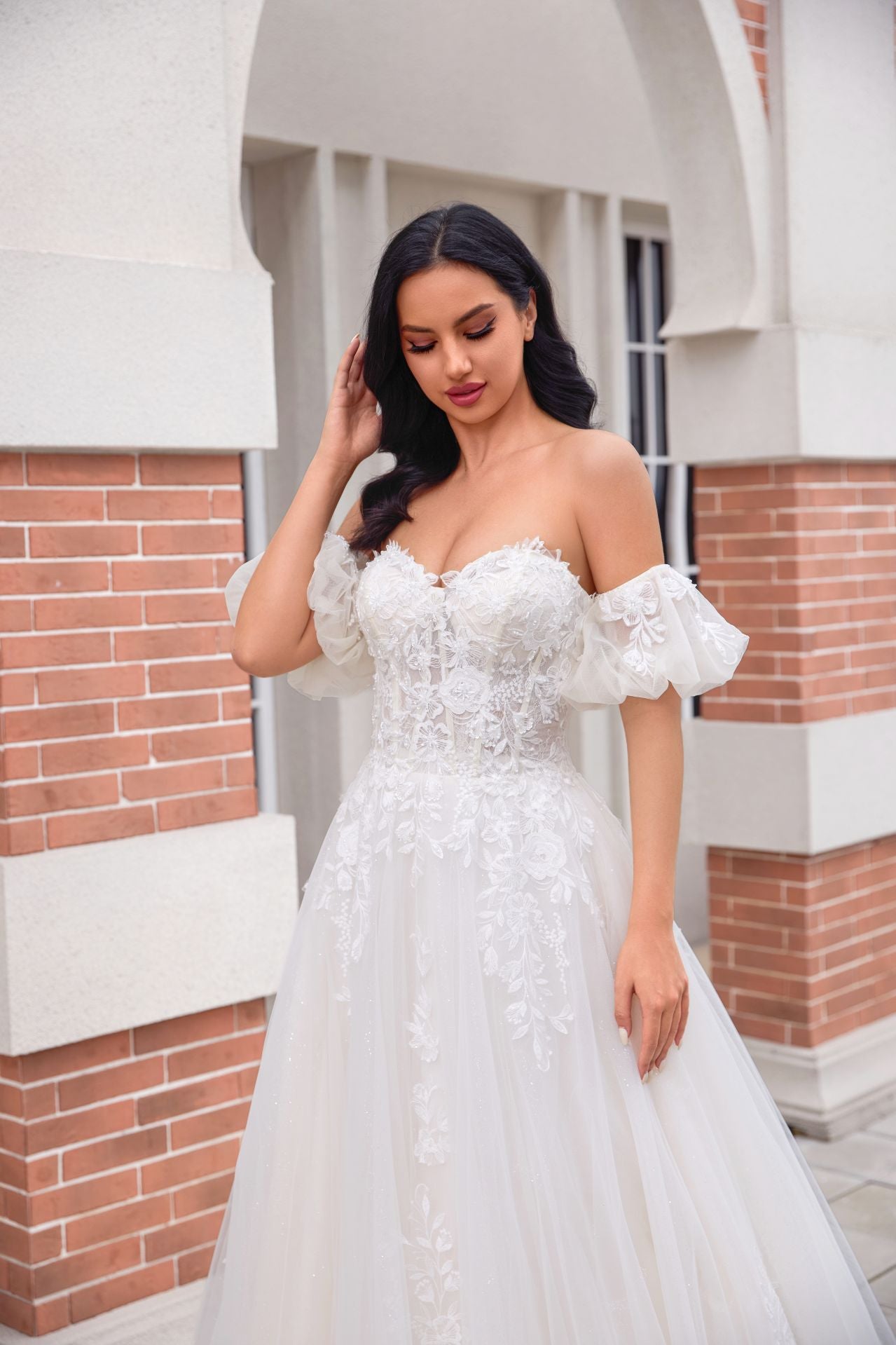 Ball Gown Lace Tulle Handmade WEDDING DRESS With Detachable Sleeves LVB2503
