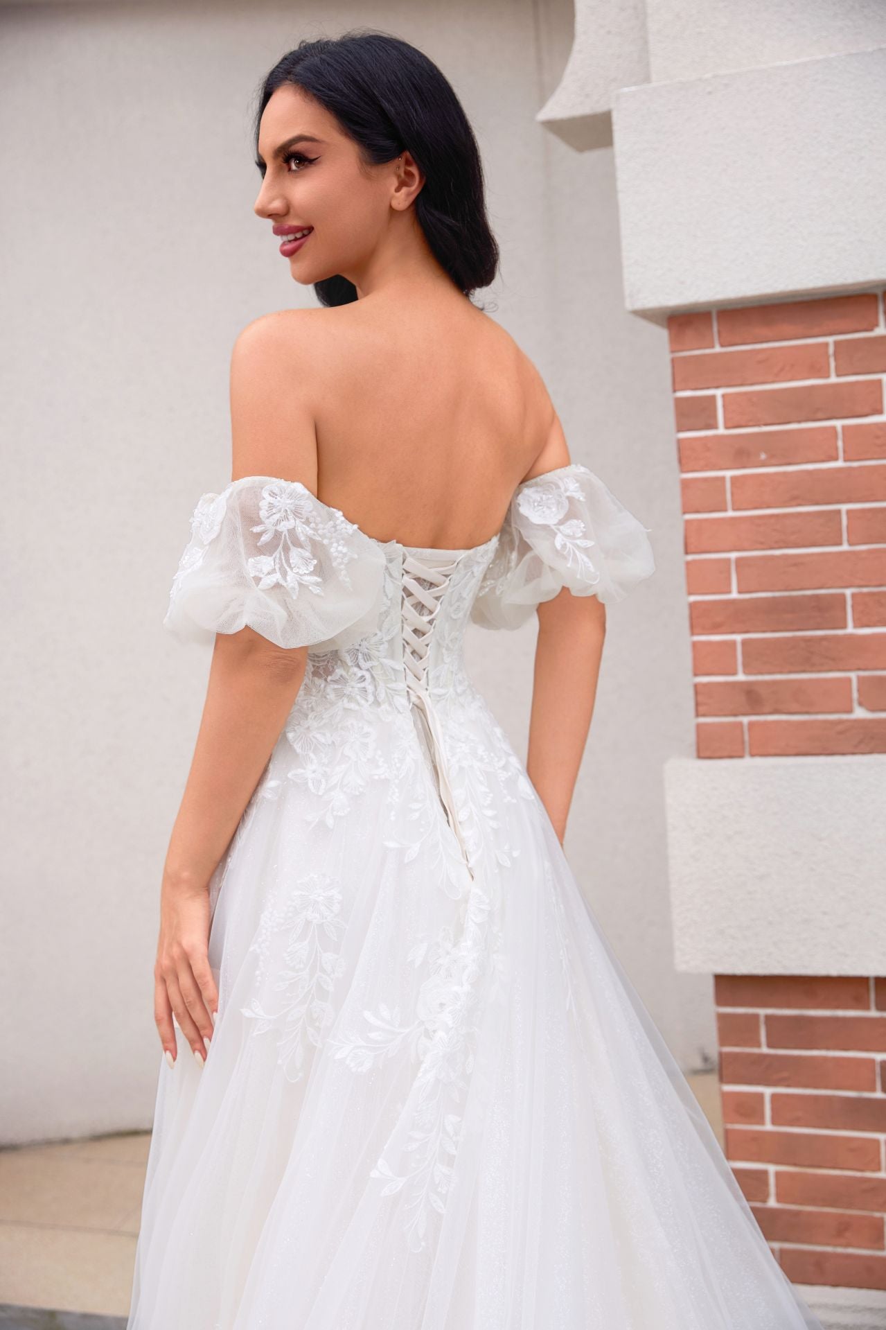 Ball Gown Lace Tulle Handmade WEDDING DRESS With Detachable Sleeves LVB2503